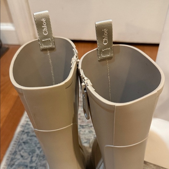 Chloe Beige Betty Boots (New with org Packaging) - Picture 2 of 8